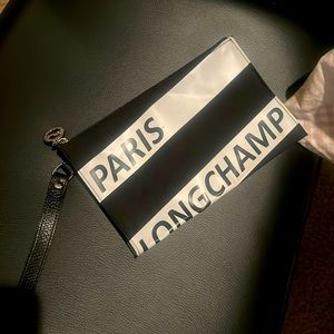 LONGCHAMP Black White Nylon Leather Wristlet Bag Clutch